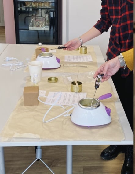 07/12/2025 - MIT - Bougie fleurie – Image 3