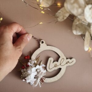 Boule de Noël Prénom et fleurs séchées