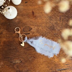Porte-clés ruban Be yourself